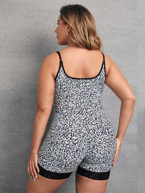 SHEIN Plus Leopard Contrast Mesh Shapewear Bodysuit - Image 4