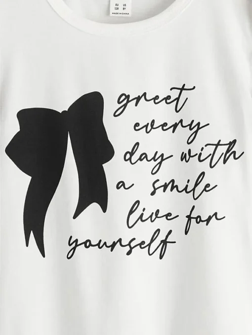 SHEIN Girls Bow & Slogan Pattern Butterfly Sleeve Tee - Image 4