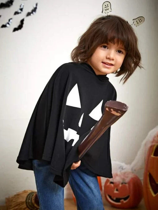 SHEIN Toddler Boys Halloween Print Batwing Sleeve Hoodie - Image 3