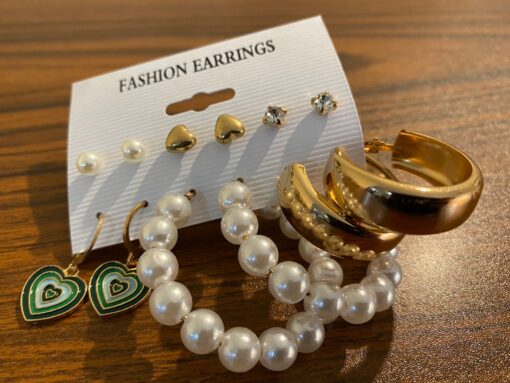 Earrings set