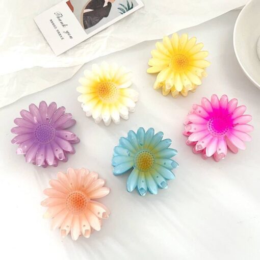 Flower hair clip