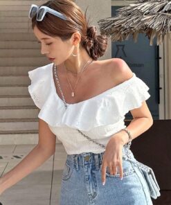 shein DAZY Solid Ruffle Trim Tee