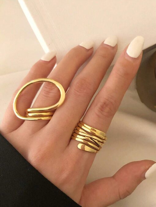 SHEIN 2 Pcs Chunky Geometric Hollow Twist Open Joint Ring Set